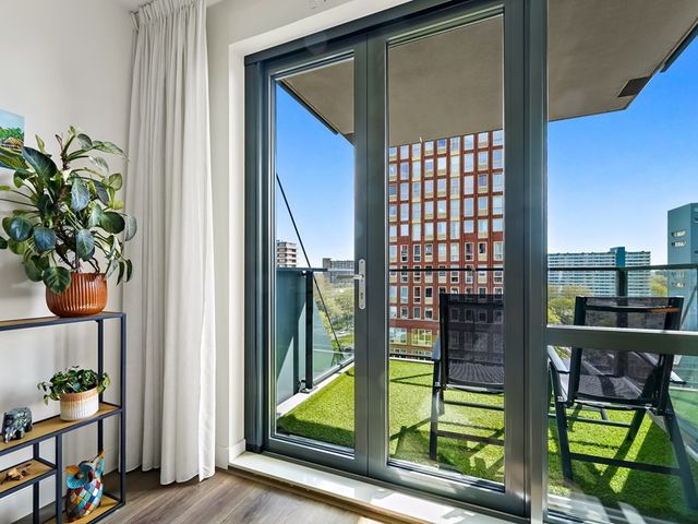 Martinus Nijhofflaan 242, Delft