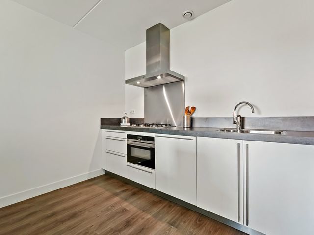 Martinus Nijhofflaan 242, Delft