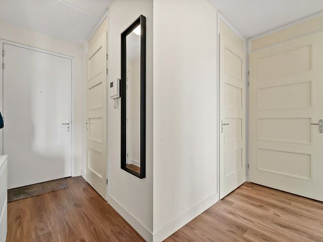 Martinus Nijhofflaan 242, Delft