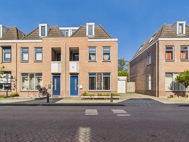 Westerstraat 8, Dinteloord