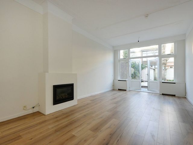 Frankenslag 159, Den Haag