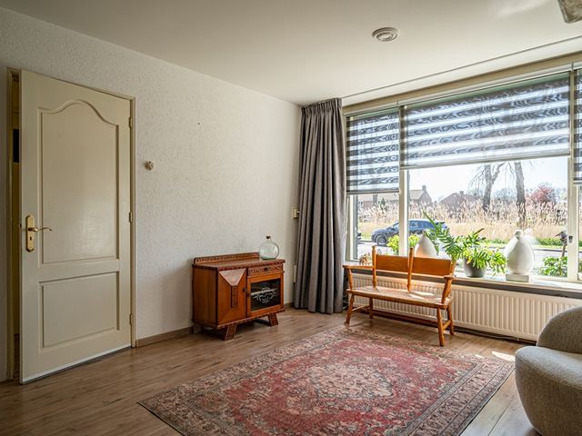 Hoefbladstraat 15, Emmeloord