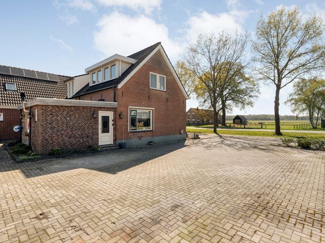 Anerweg-Noord 118, Lutten