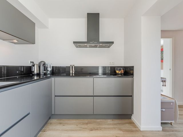 Hernastraat 12, Maasbracht