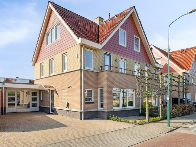 De Kleine Pol 16, Bunschoten-Spakenburg