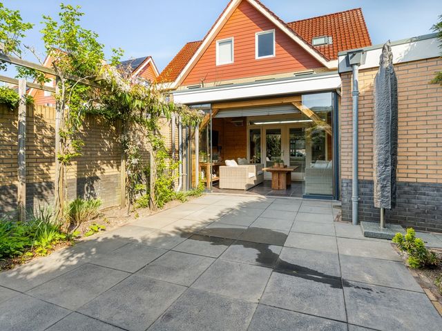 De Kleine Pol 16, Bunschoten-Spakenburg