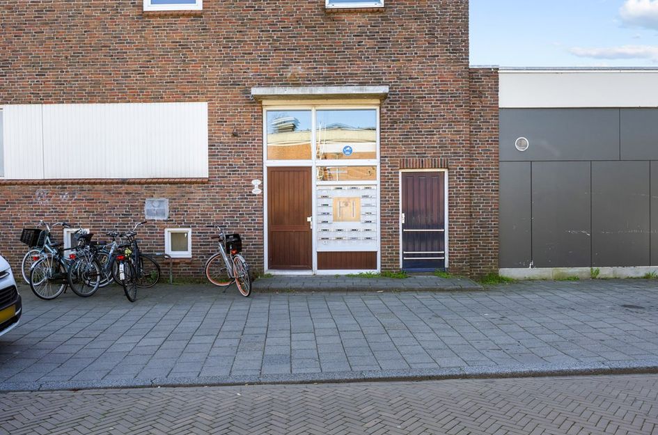 Van Leeuwenhoekstraat 18