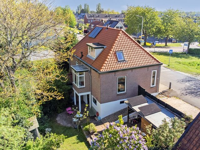 Weelsedijk 10, Strijen