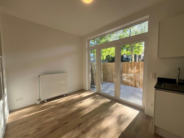 Brussestraat 14A, Rotterdam
