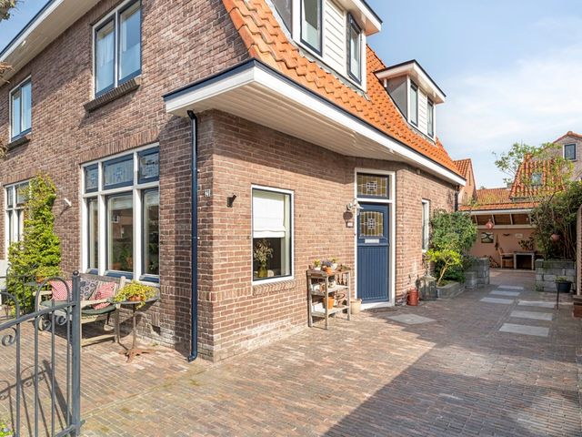 Prinses Julianastraat 21, Bunschoten-Spakenburg