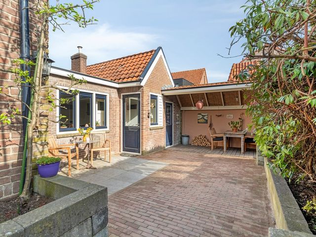 Prinses Julianastraat 21, Bunschoten-Spakenburg