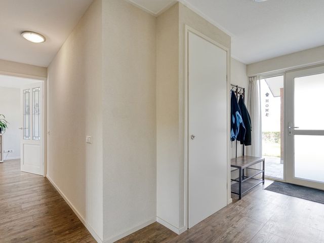 Middenraai 77a, Nieuweroord