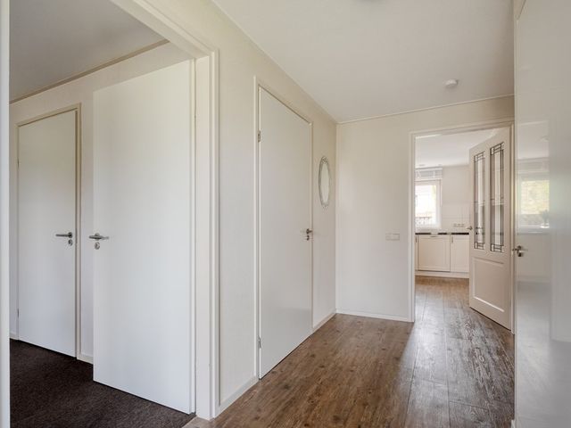 Middenraai 77a, Nieuweroord