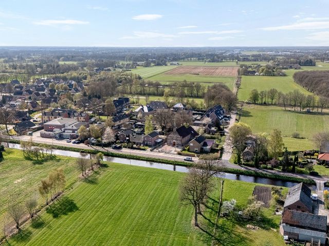 Middenraai 77a, Nieuweroord