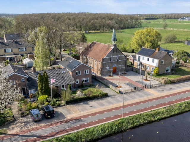Middenraai 77a, Nieuweroord