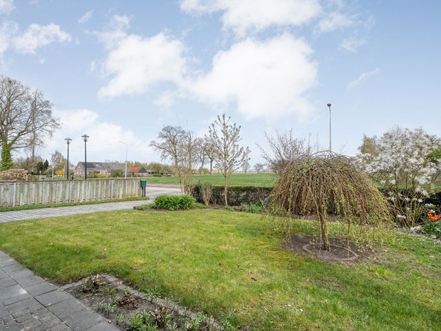 Middenraai 77a, Nieuweroord