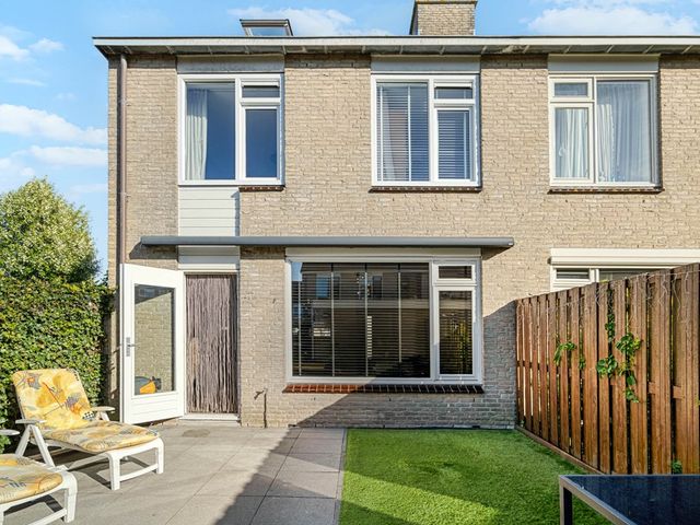 Runderweide 17, Zoetermeer