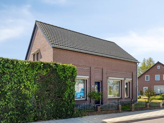 Kerkstraat 27, Vogelwaarde