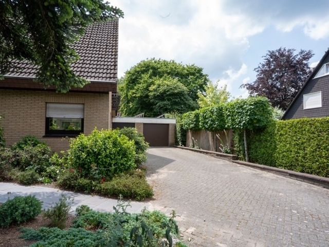 Springorumstraße 23, Wielen