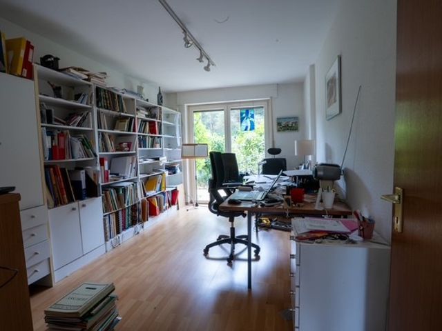 Springorumstraße 23, Wielen