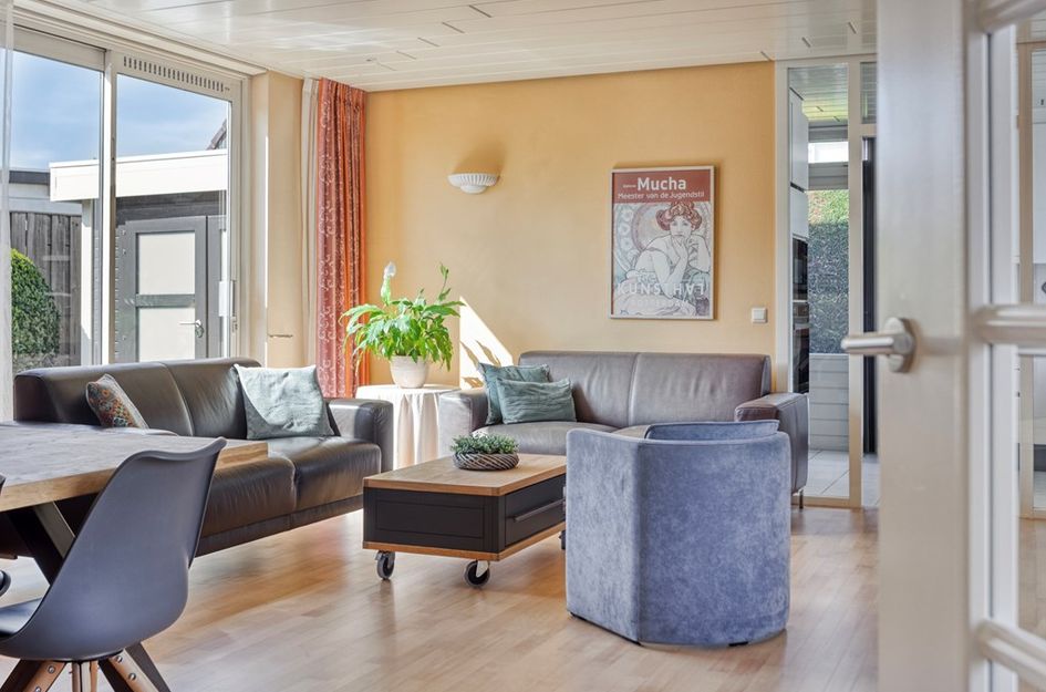 Admiraal de Ruyterlaan 9