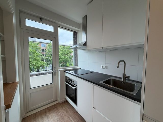 Admiraal de Ruyterweg 37C, Rotterdam