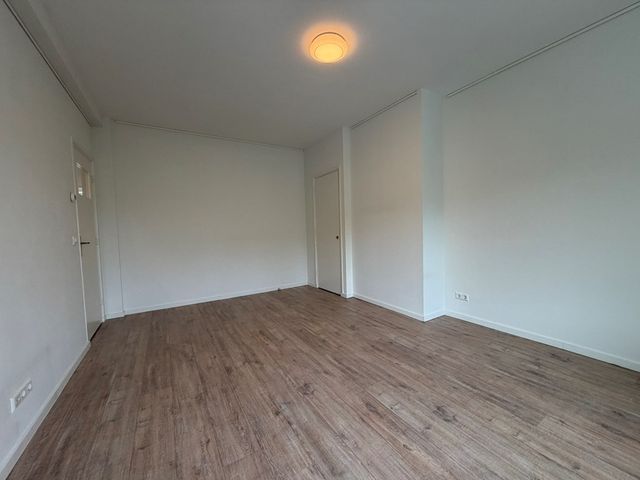 Admiraal de Ruyterweg 37C, Rotterdam