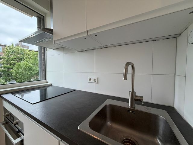 Admiraal de Ruyterweg 37C, Rotterdam