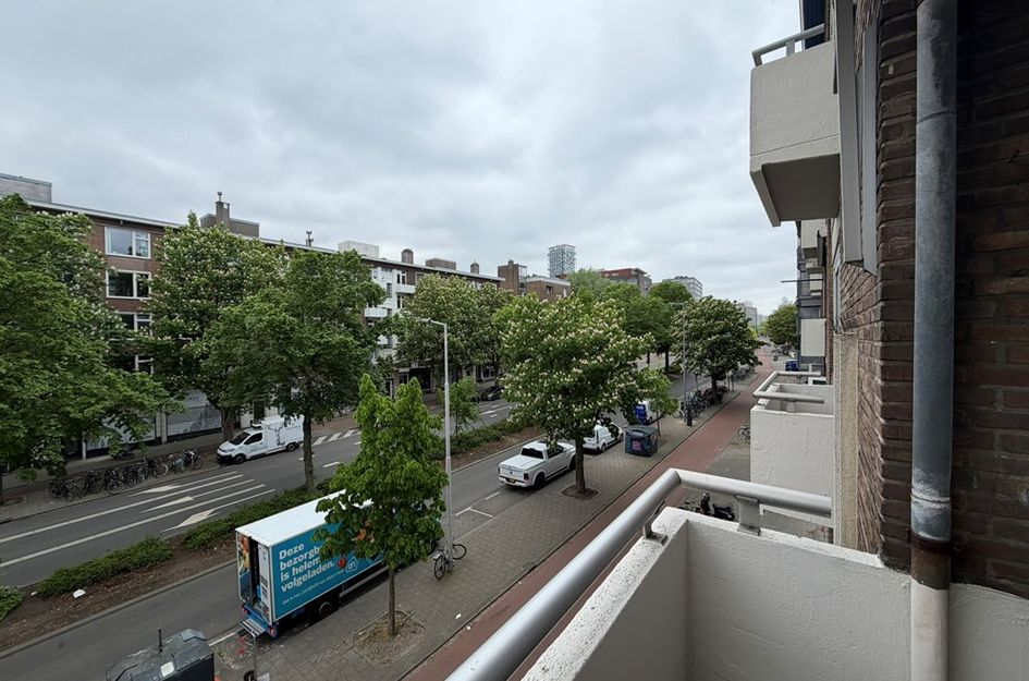 Admiraal de Ruyterweg 37C