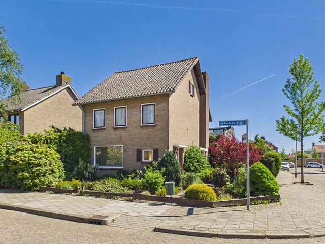 Hadewychlaan 2, Roosendaal