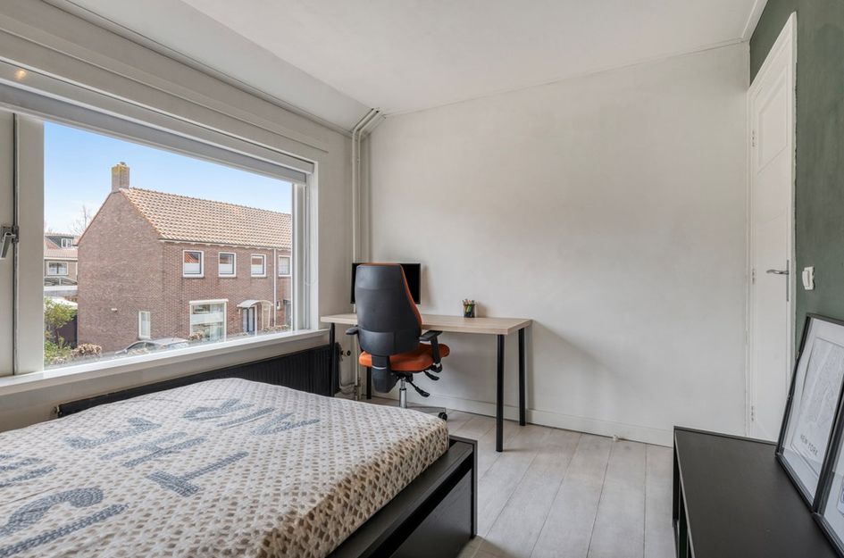 Jacob van Oostzanenstr 10