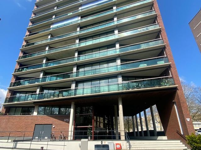 Boulevard 1945 375 111, Enschede