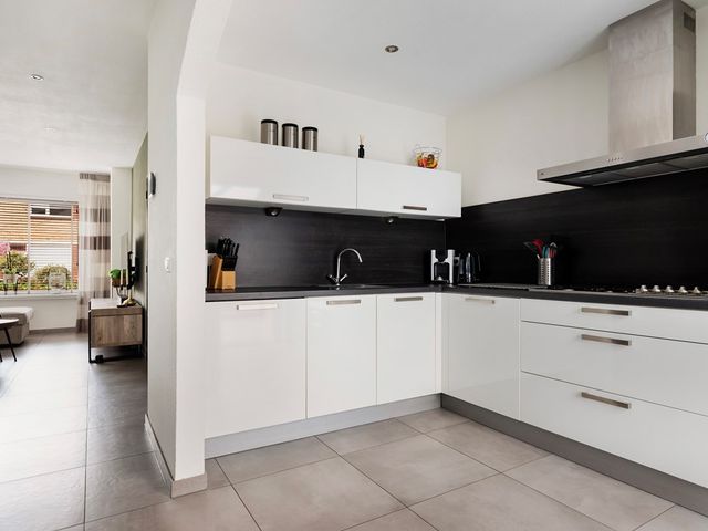 Balmerstraat 42, Apeldoorn