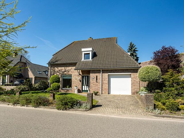 Ambachtsweg 1, Groesbeek