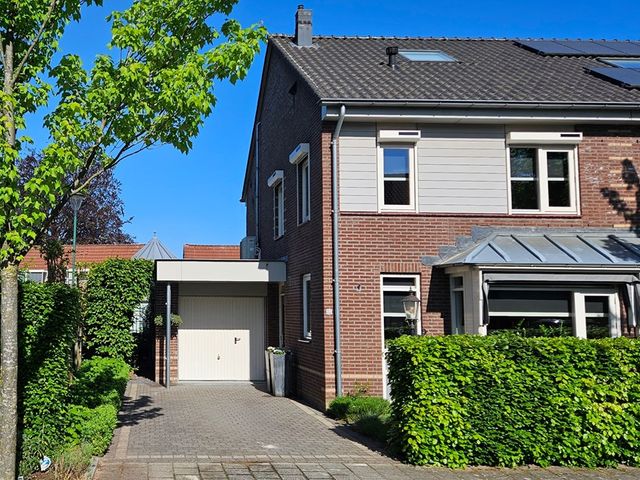 De Clercqstraat 32, Veenendaal