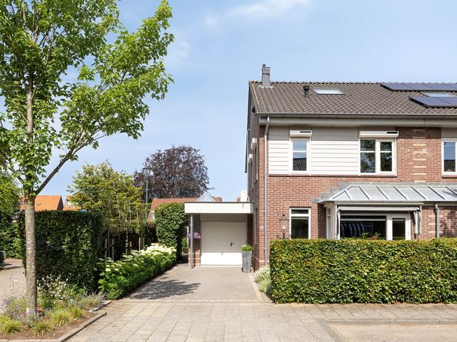 De Clercqstraat 32, Veenendaal