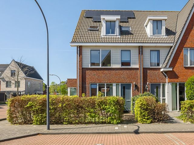 Kruiskamplaan 90, Uitgeest