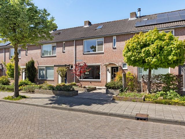 Baarle Hertoglaan 53, Eindhoven