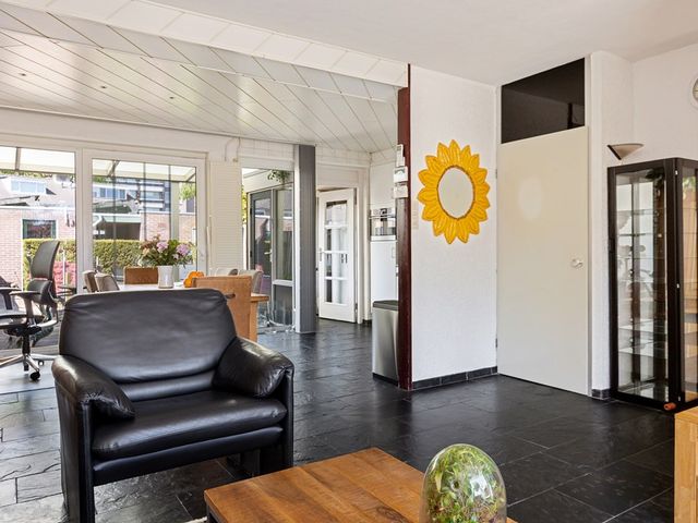 Baarle Hertoglaan 53, Eindhoven