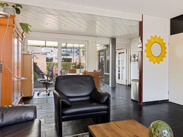 Baarle Hertoglaan 53, Eindhoven
