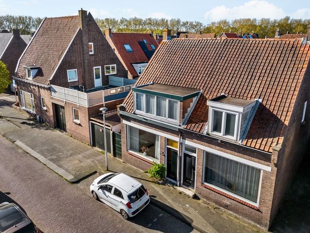 Admiraal de Ruyterstraat 55, Sliedrecht