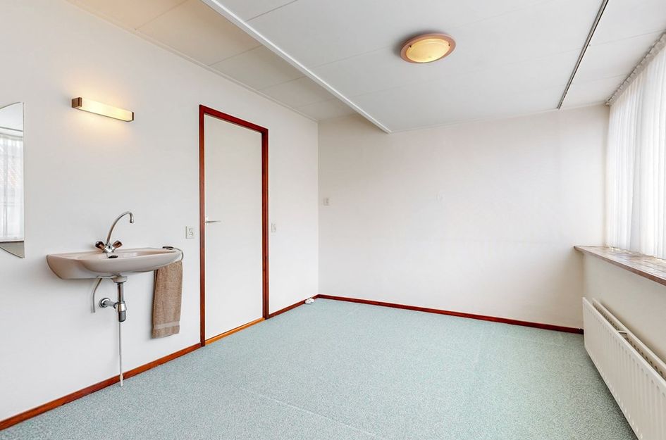 Admiraal de Ruyterstraat 55