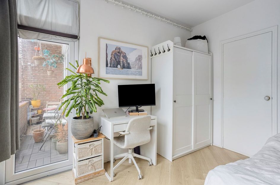 Coolhaven 230B