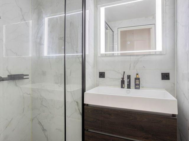 Coolhaven 230B, Rotterdam