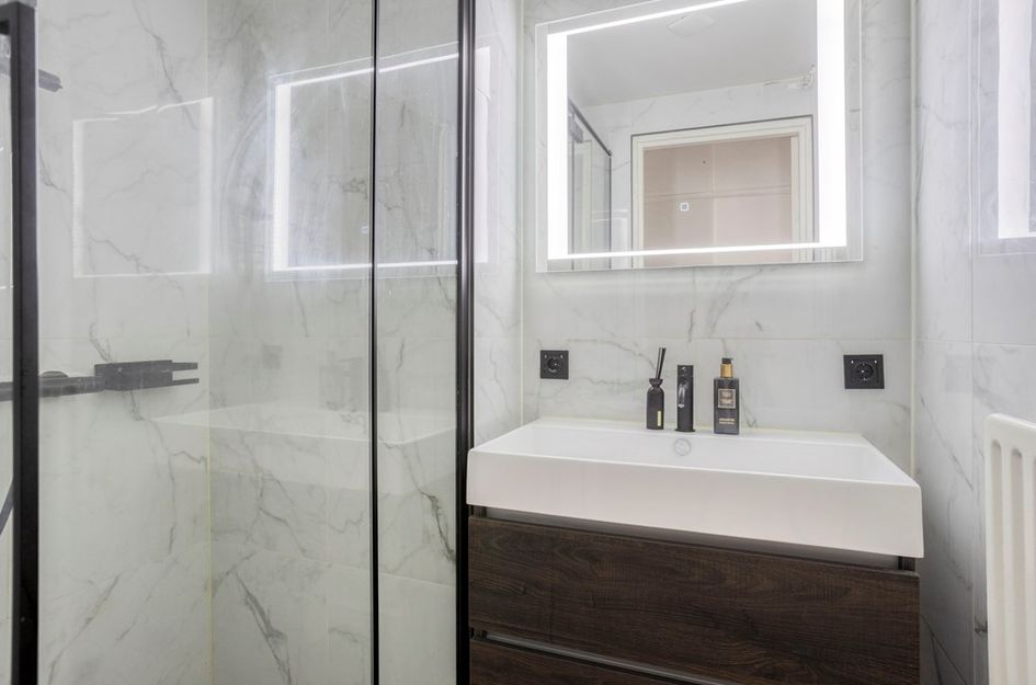 Coolhaven 230B