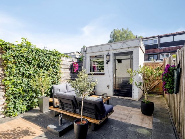 Eikeboomstraat 13, Zwijndrecht