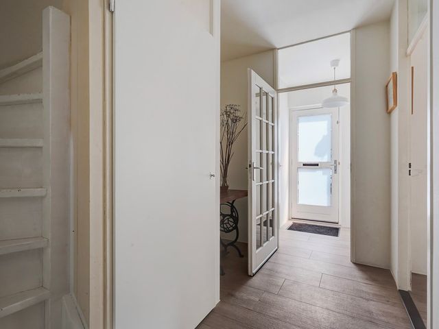 Slechtvalkhof 22, Delft