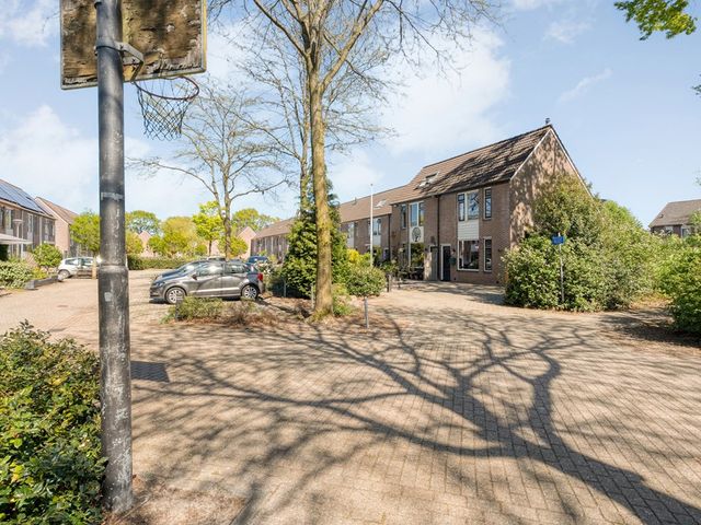 Klaproos 42, Hardenberg