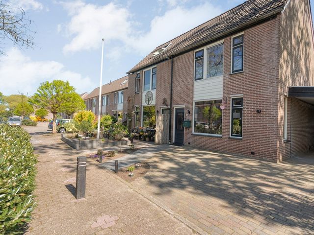Klaproos 42, Hardenberg