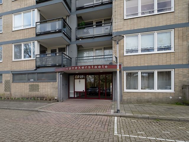 Vanekerstraat 297, Enschede